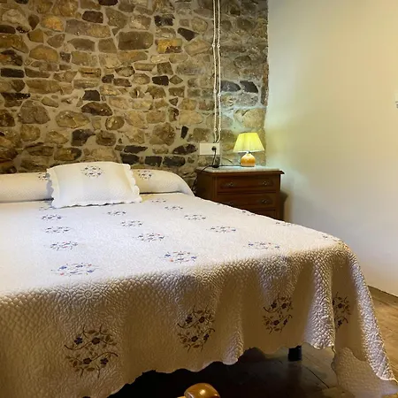 El Pedrosu Casa 6 Personas En Espinareu 펜션 Cuerrías